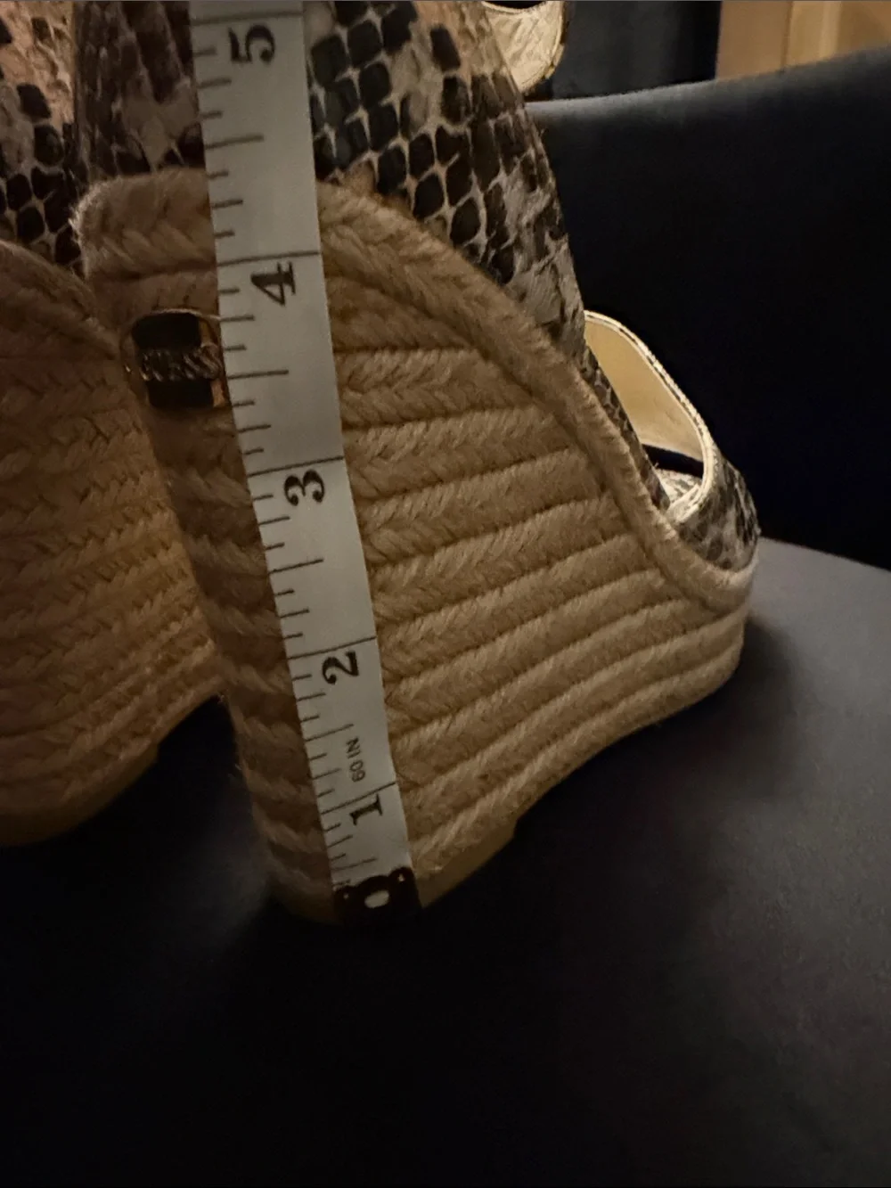 Guess wedge sandals